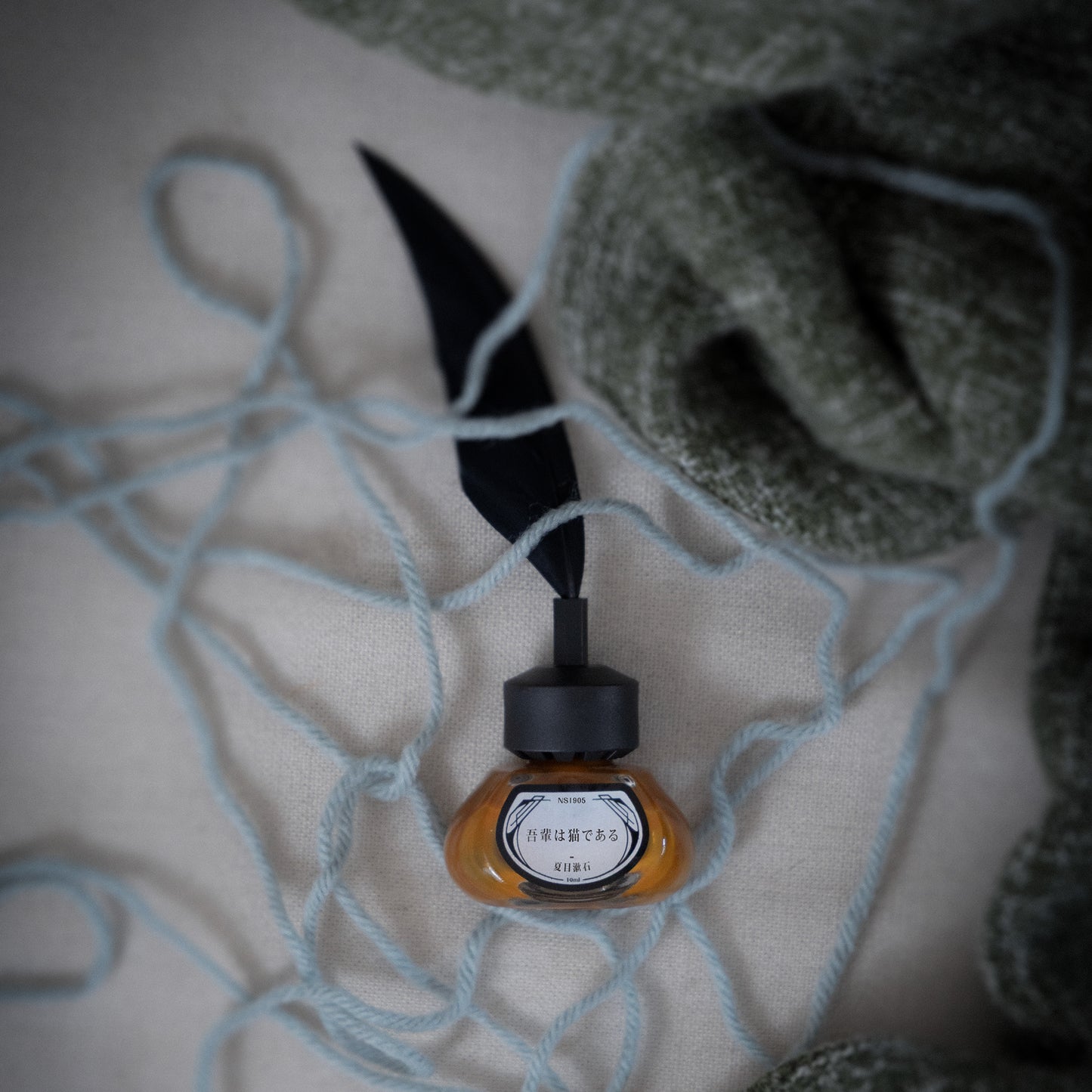 夏目漱石「吾輩は猫である」【ネイルポリッシュ】